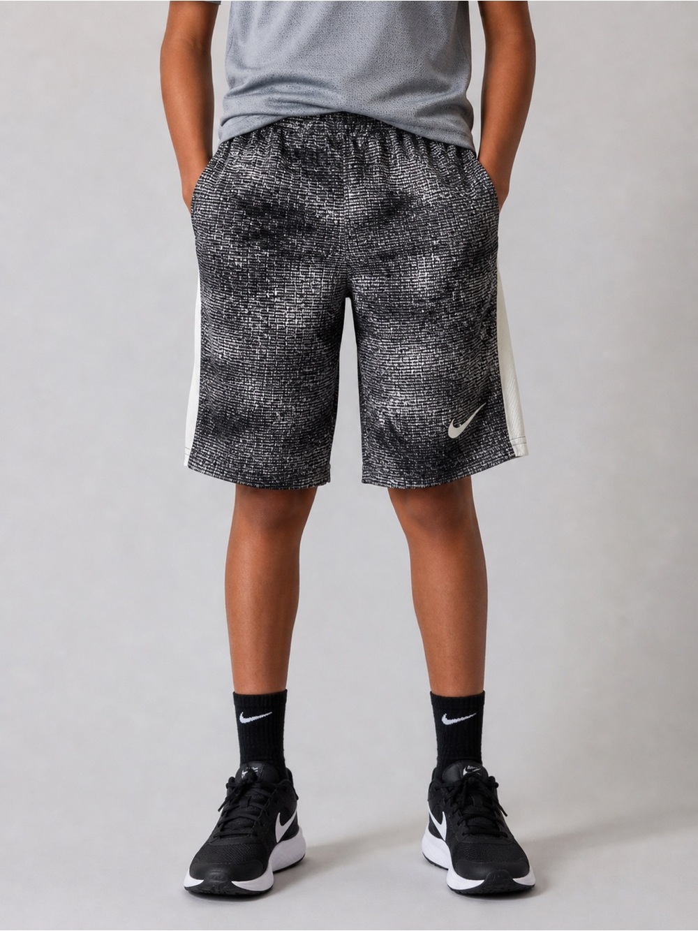 Nike Boys Dri-FIT Athletic Shorts Adjustable Waist Size XL